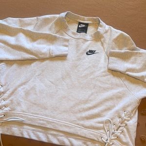 Nike cropped sweatshirt